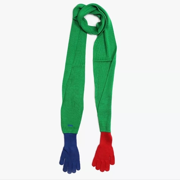 NWT/ FINGERLESS GLOVES SCARF Christmas gift 🎁 - Picture 1 of 9